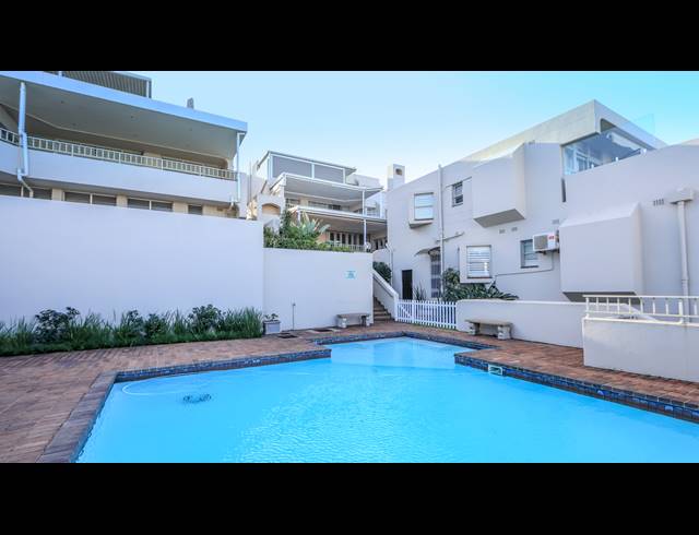 2 BEDROOM SIMPLEX FOR SALE IN UMHLANGA CENTRAL
